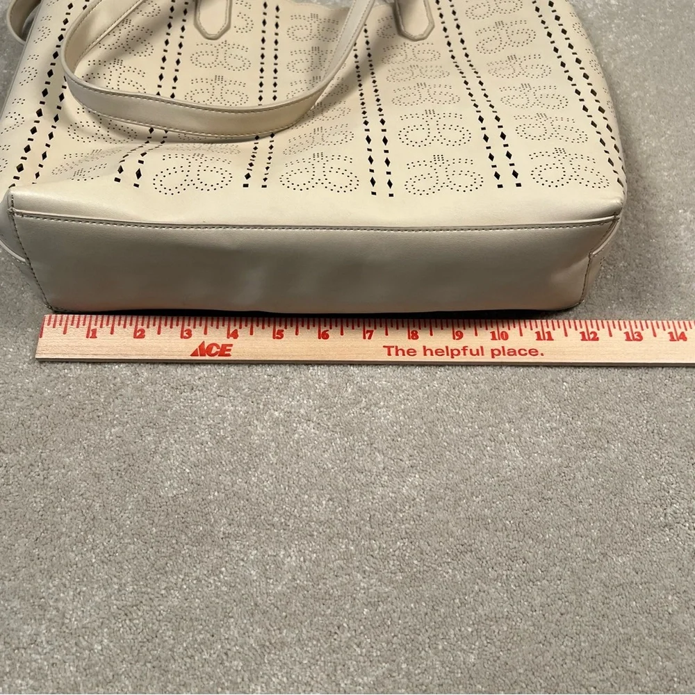 Arbonne Faux Leather Almond Color Logo Cut Out Hangbag‎ Tote - Picture 6 of 8
